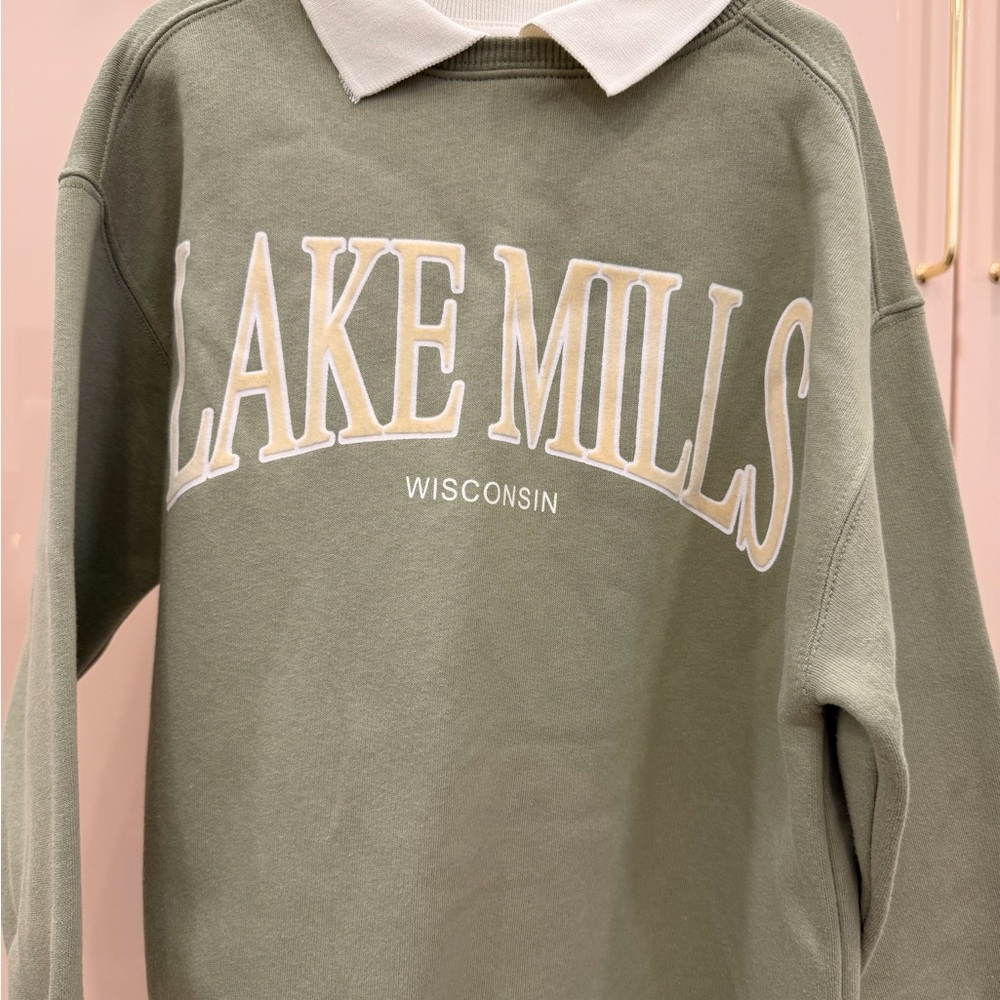 Zara Kids Green and White Sweater